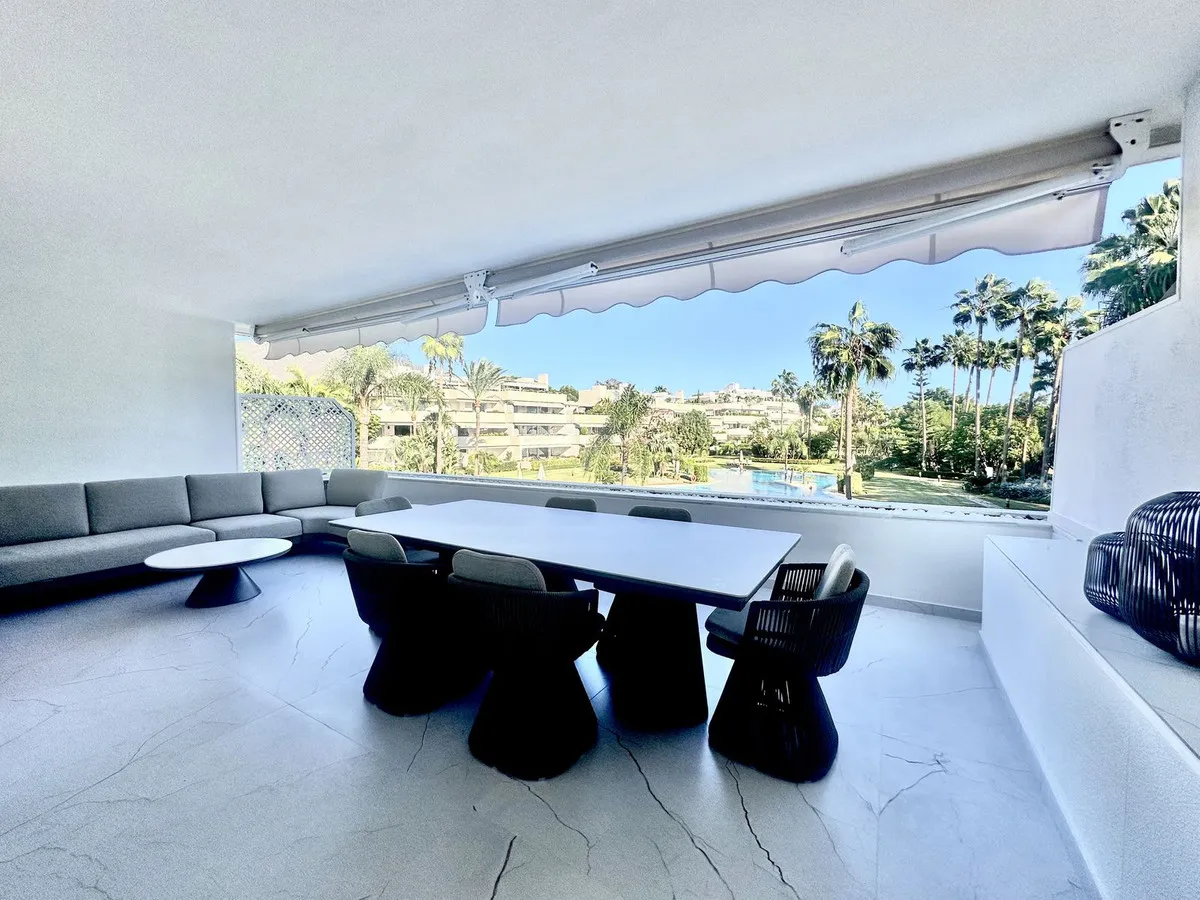 19b19097-c5f1-4cc8-bf4b-08bb8b54e2a7