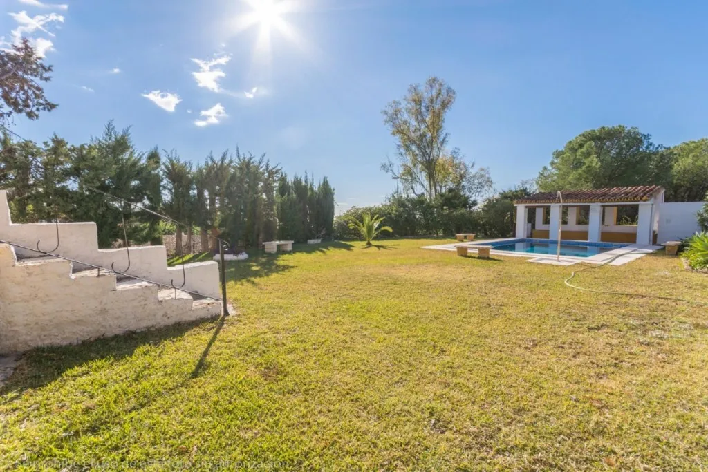 2a4ef2e6-bfd9-4ce3-acd8-d0929c36e5bc