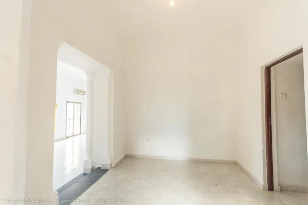 b53e60c0-67b3-4639-af78-732aaf5f851f