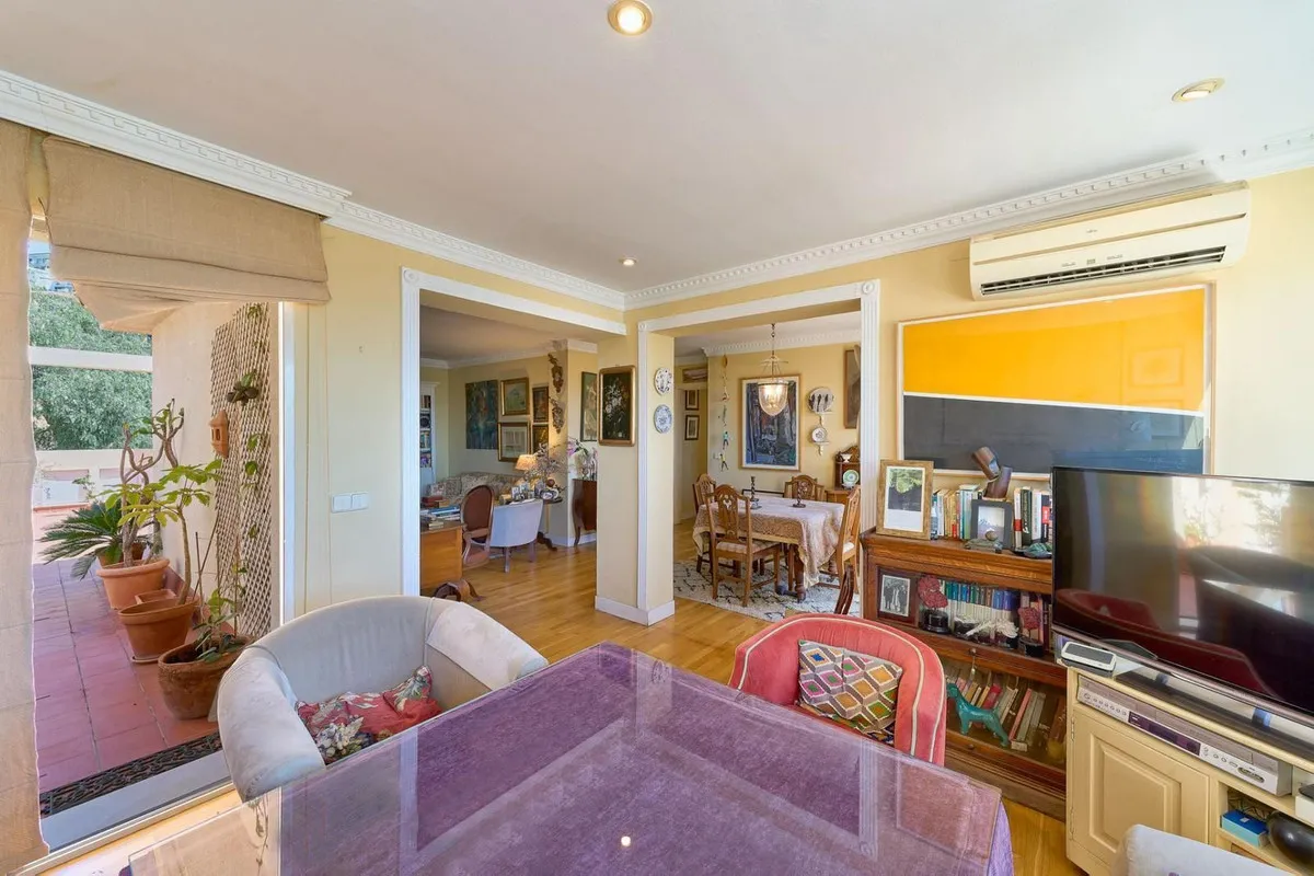 09b1aa67-a7d9-48d3-b5ed-099de80083bf