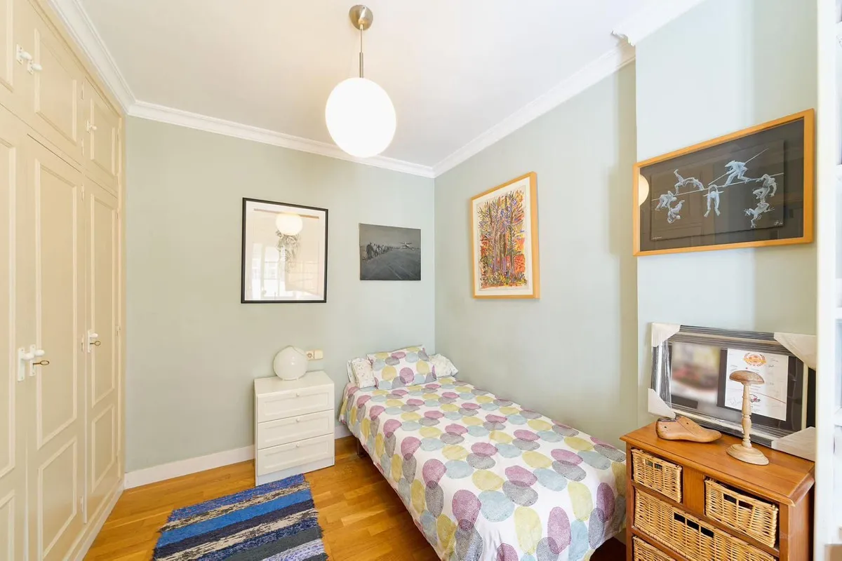 0d55d772-31b4-43d0-b597-b292b9b07586