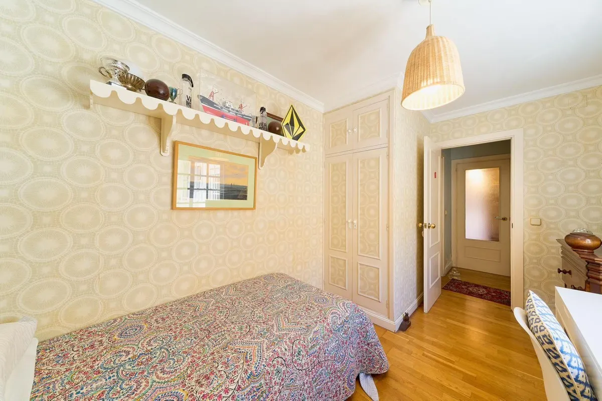 b5c491f5-5f60-4a07-b18e-a5d71856821e