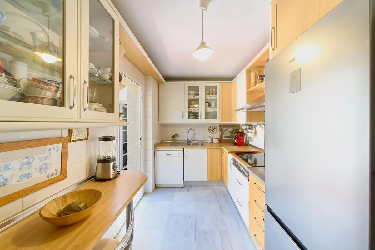 b748c288-c648-455c-8518-d25721eeb391