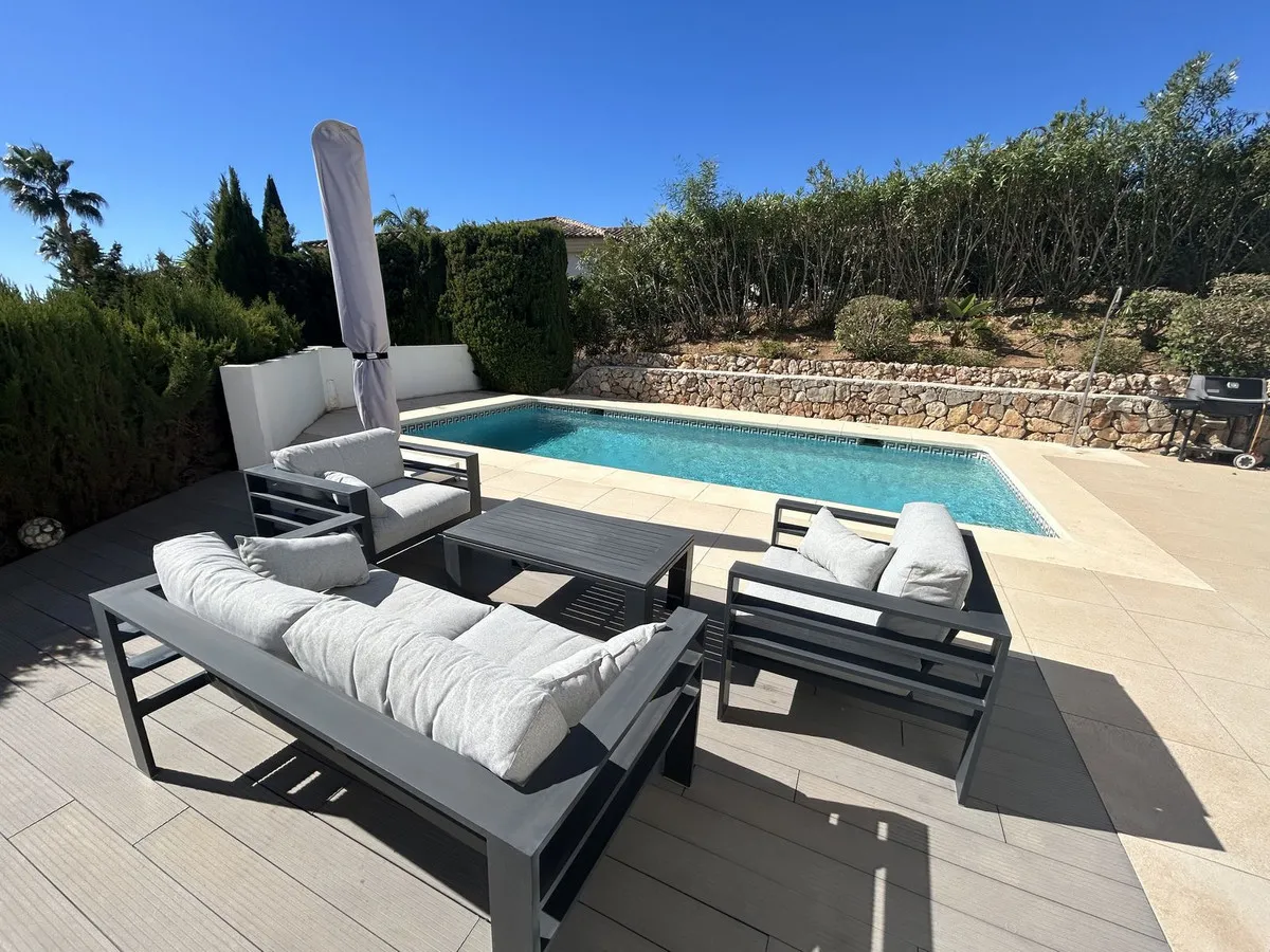 1a7a5d7d-6016-4bdd-9c34-c71d9df2dca7