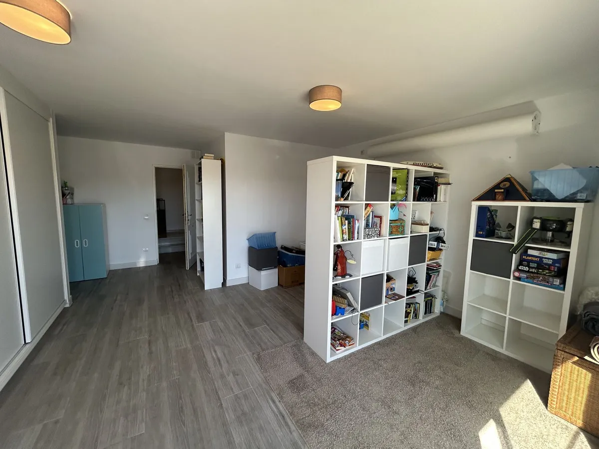 a16c5c74-0c4c-4d44-a444-68afc938fa45