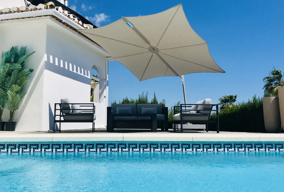 e297c8df-0a95-4cc8-8441-fc315d266bcc