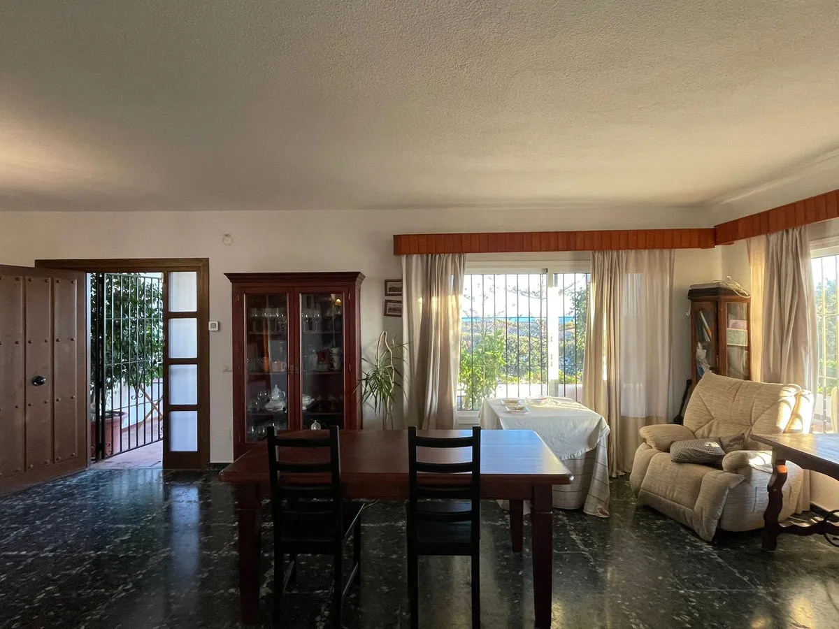 4adba20c-5982-4beb-912f-6d9c64fad7c4