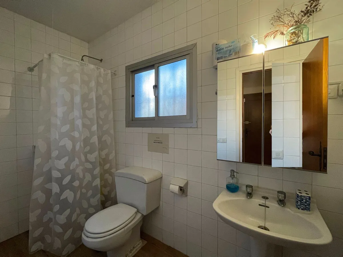 db5d0f2c-c8c6-4c81-9ea2-82f95681f5ec