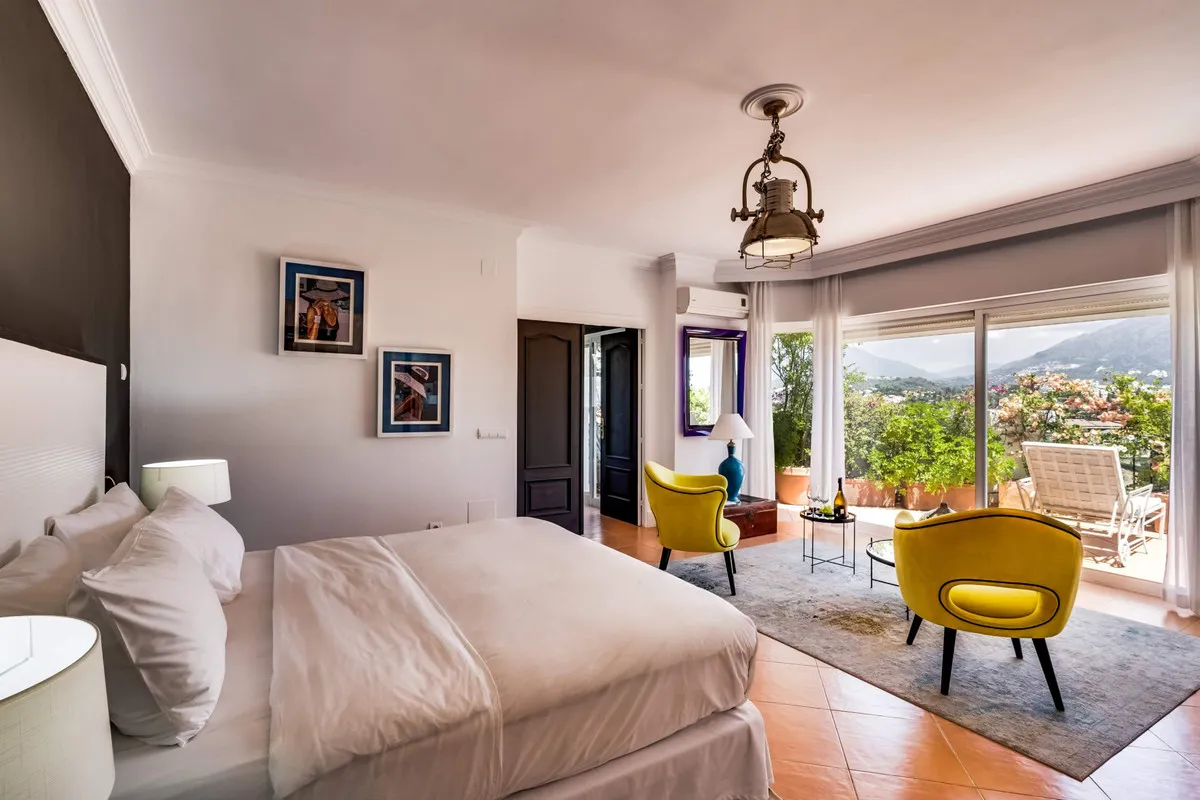 27f86bc3-c5ba-48d2-99b1-6865e86a7e09