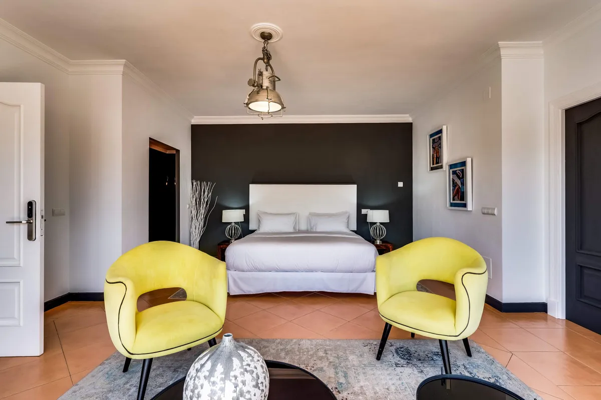 4bc04b64-3ecf-4fb8-91f1-6fb33d903640