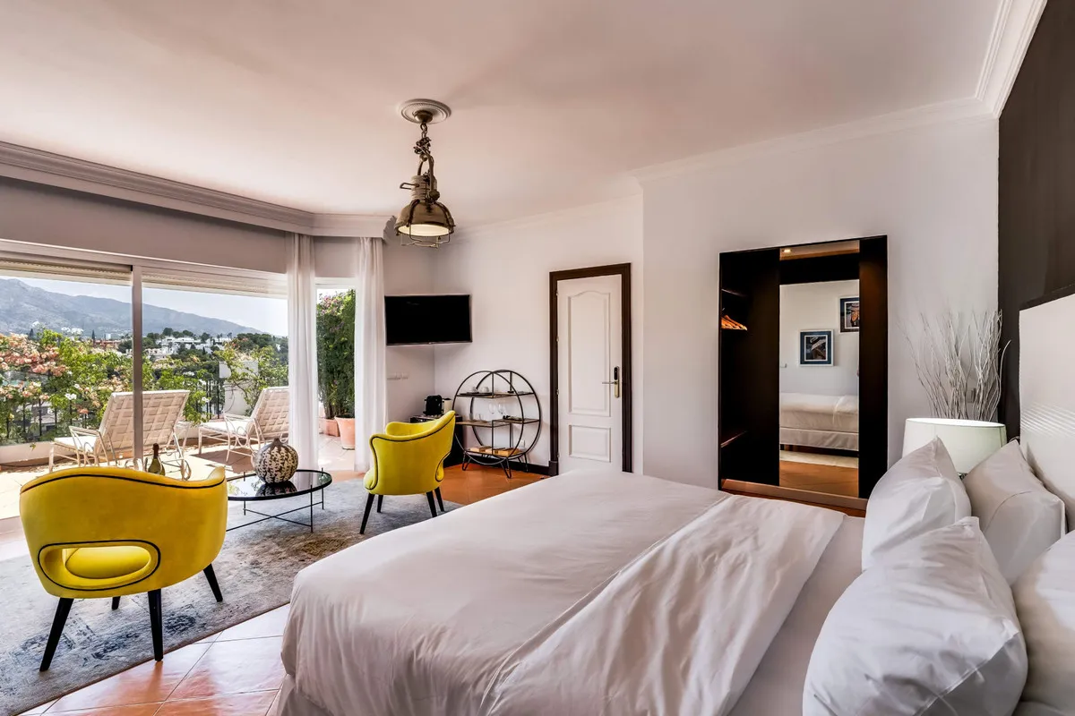 c17e0a9c-1488-4e84-9ca1-5008dc66552a