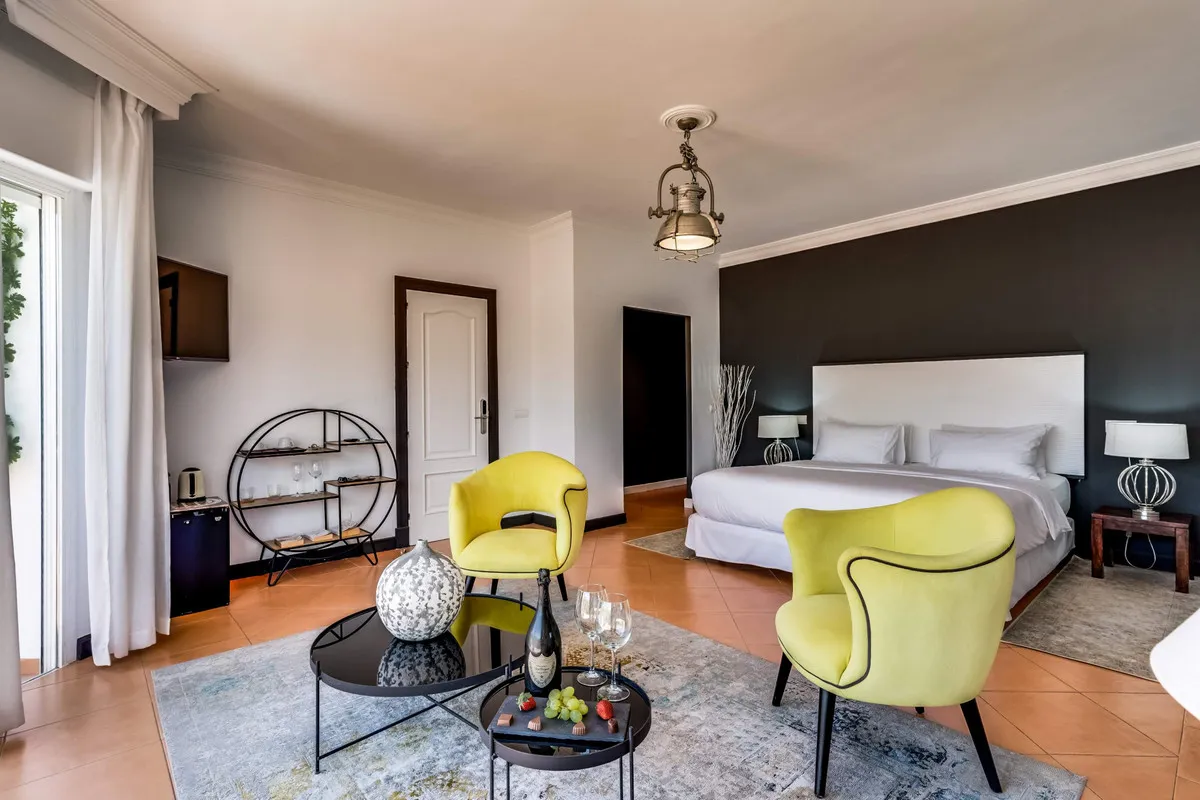 cc686d5d-e0da-4064-ab37-4f4043c7bda0