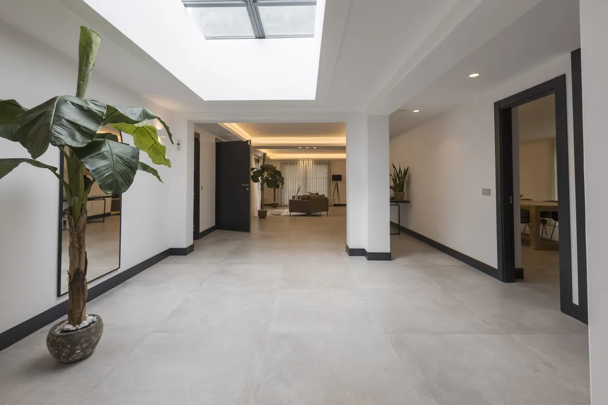 28f3f1d3-bcc1-45b8-82c6-c97d99b9af91