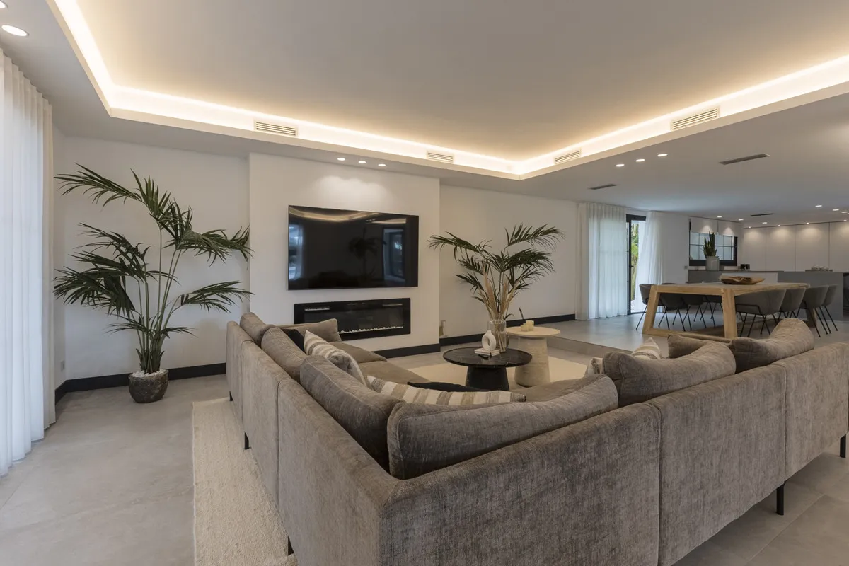 2d2cc32d-910e-477b-ba47-59340de36ce0