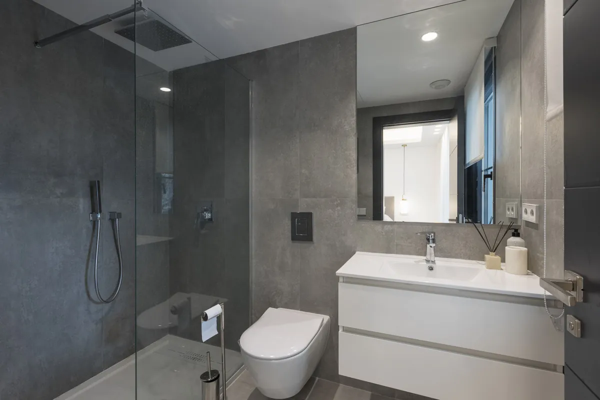 6d75de7f-4bc2-4176-a349-1c85abb0cf62