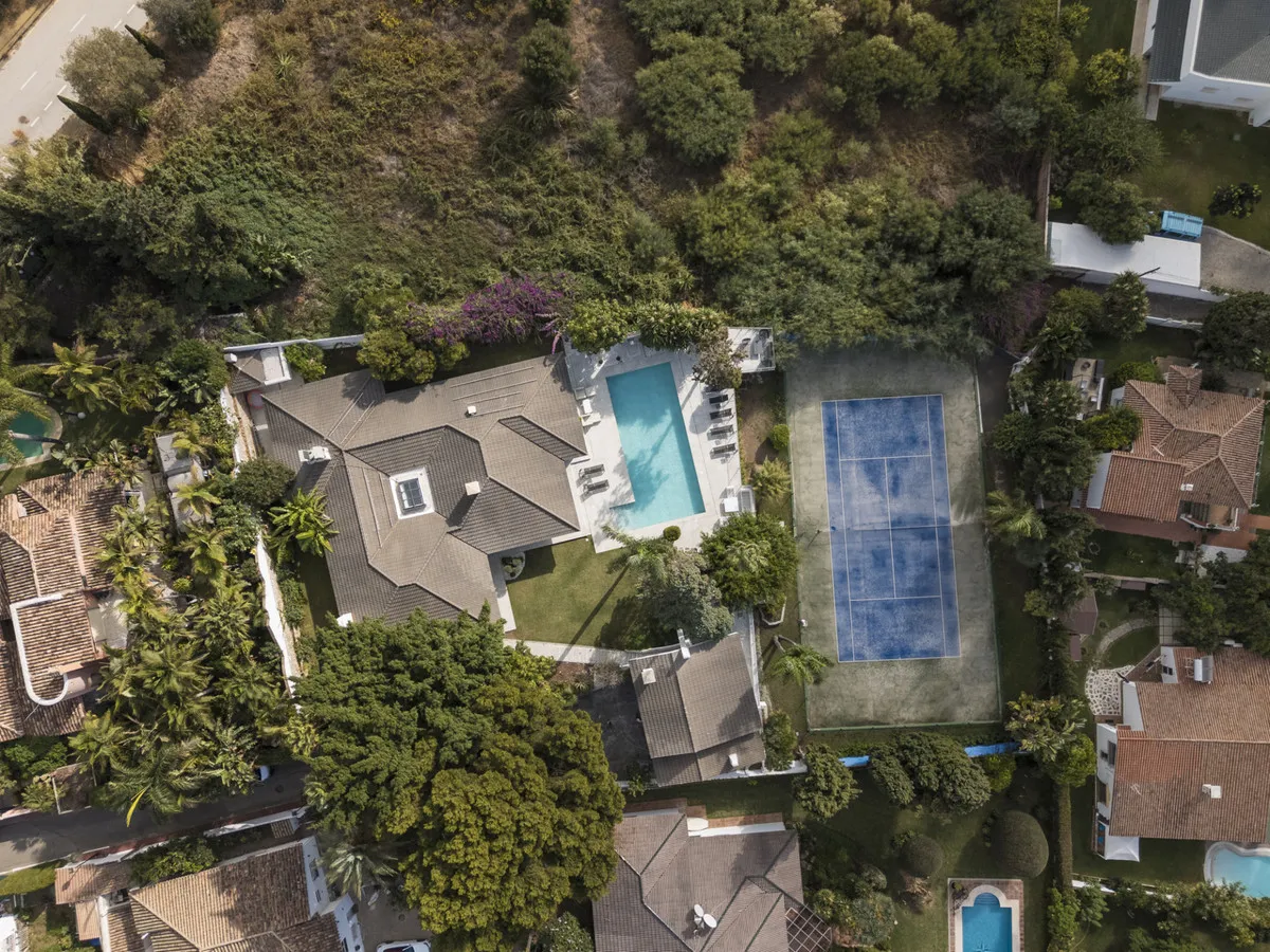 76bba9bc-40d4-4b58-ad6c-4b63e7eac12e