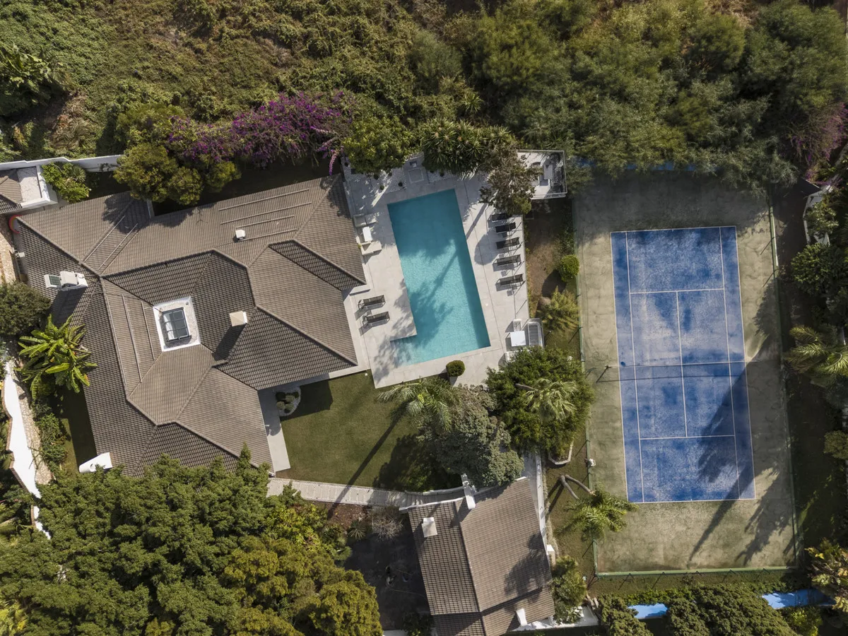 cce96e03-efd7-4445-87f1-6a7da0718a9a