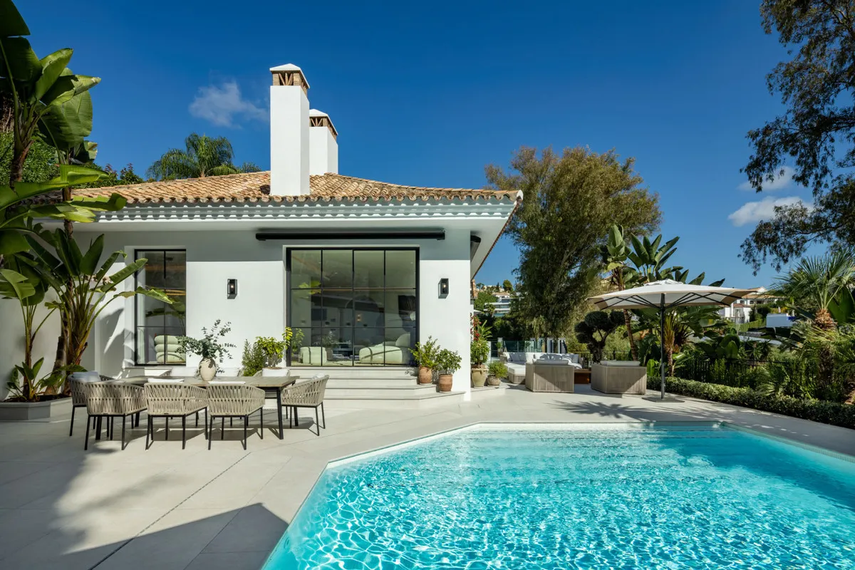 17b78928-e9f3-4c04-bef0-dcea8bb31b6a