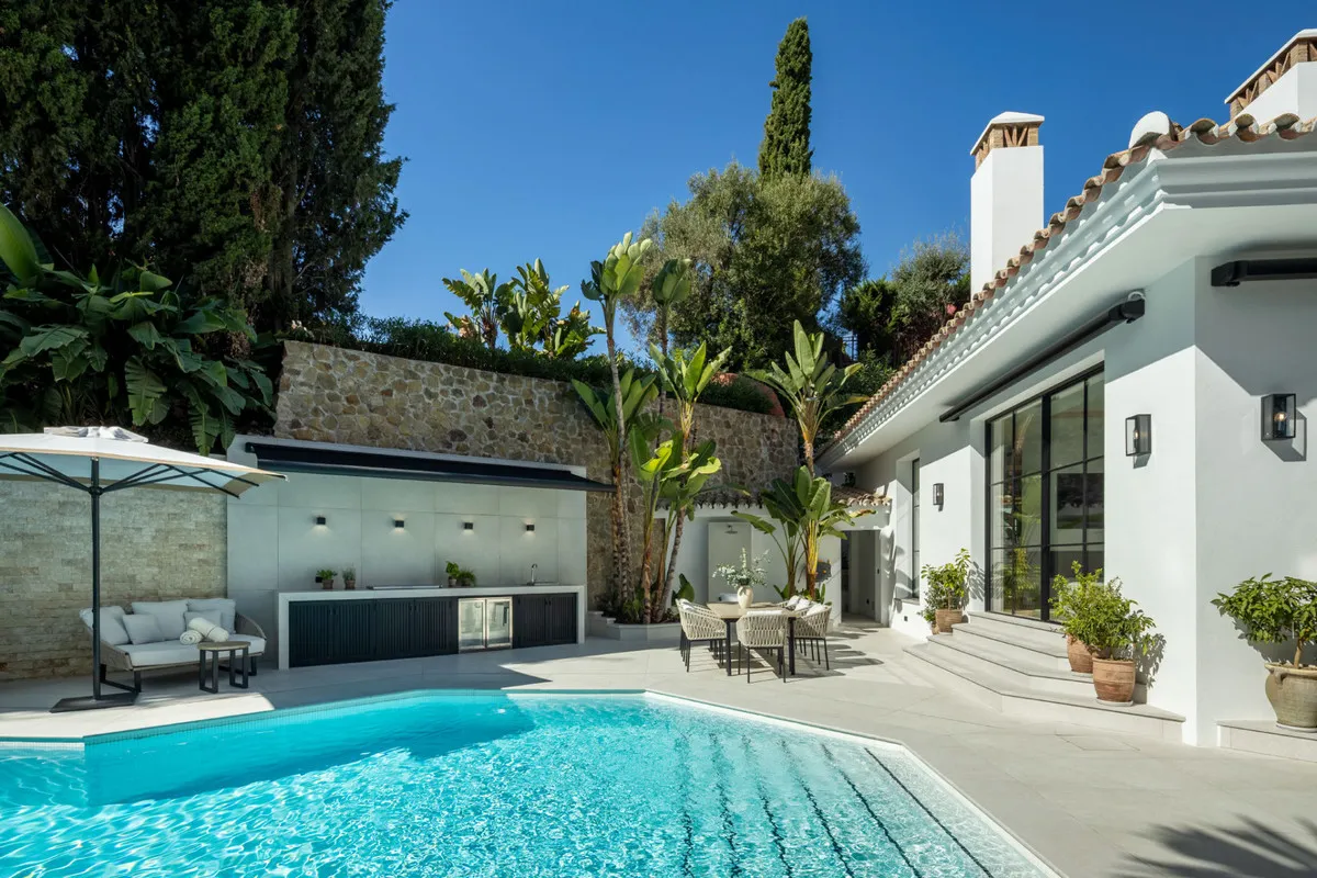 61f102a4-e142-4e1c-8669-23ff9cee0ffd