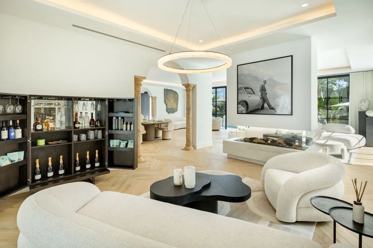 d3848736-c46e-4c1c-b0af-5958825f18fd