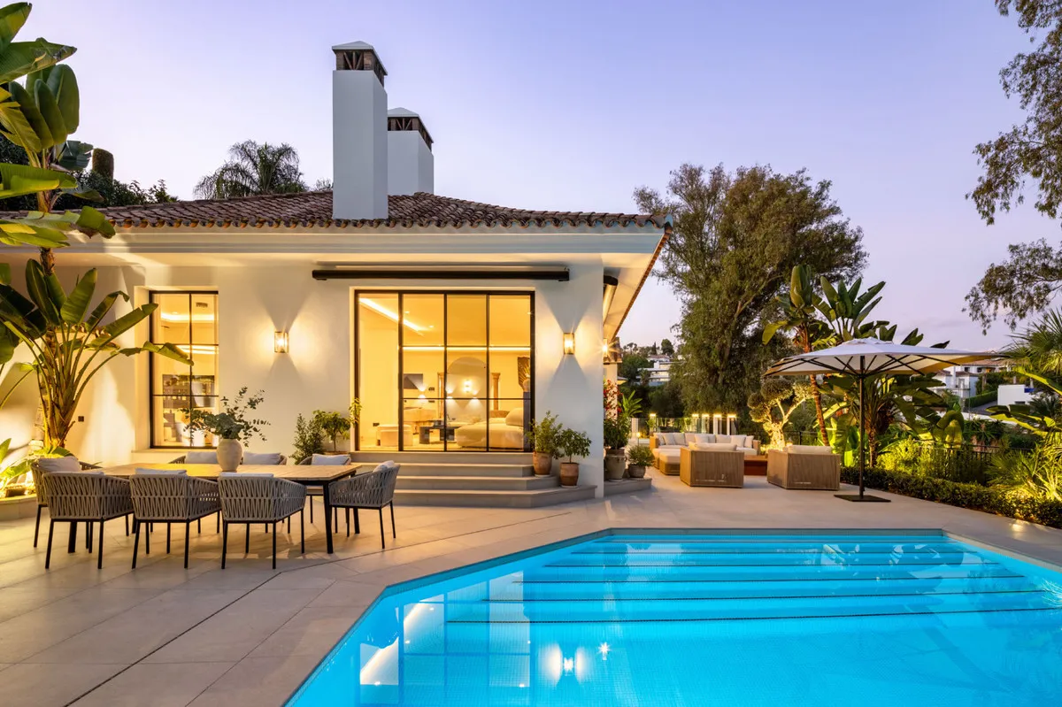 f1c1e183-7bd7-402b-9b70-c99479d0188d