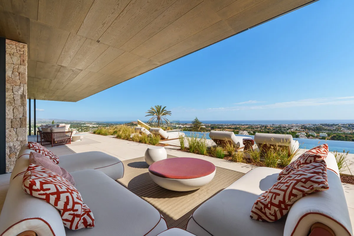 2e182389-2eb6-4f82-9485-b097bb212d9d