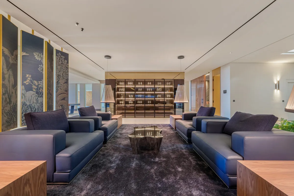 82dd5c40-12ea-4280-8596-9c179718d20f