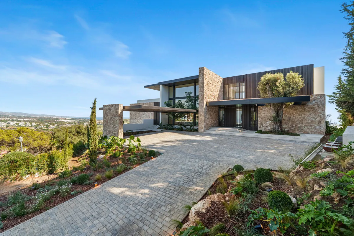 b95aa8c4-f6a6-430e-9f47-0adf9f10bbec