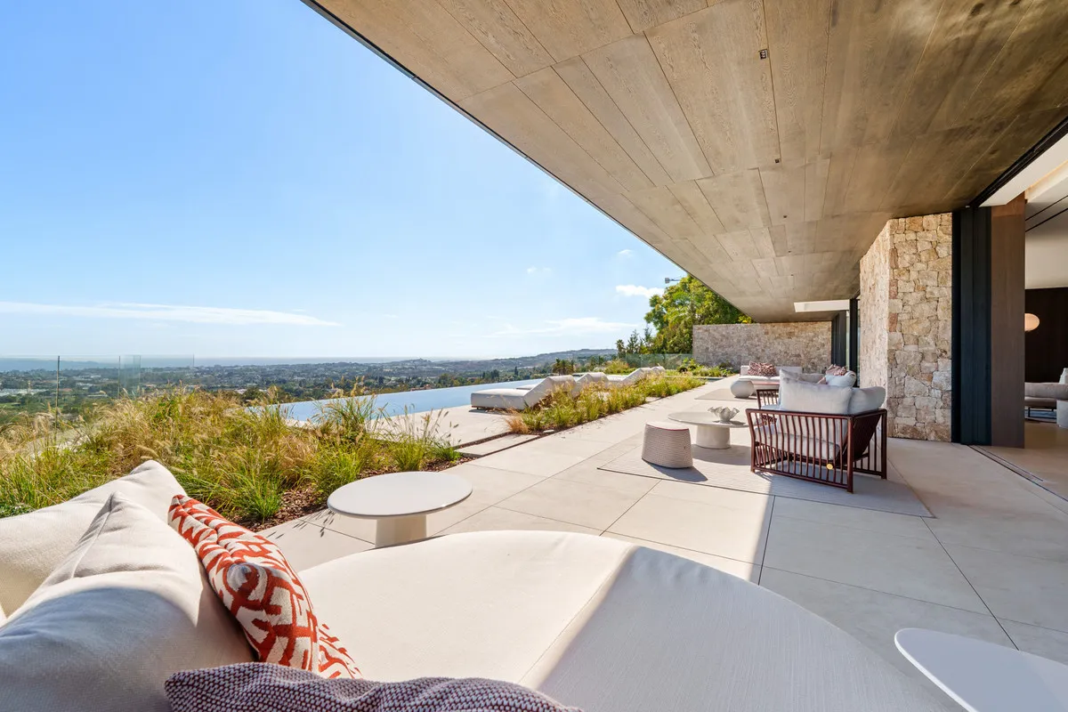 cecc7409-024e-46d6-9758-c538a0126b28