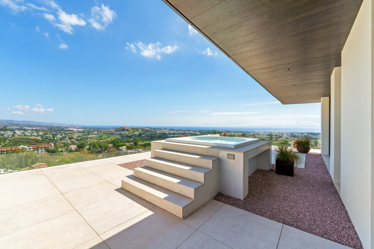 dea440b6-ffcf-49fb-92a7-c0bb4e6cee81