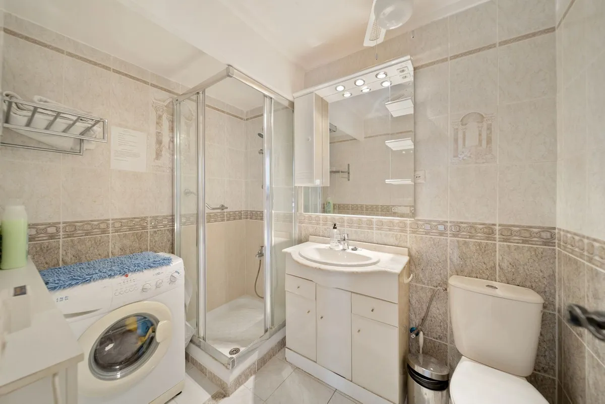 f47b08de-7691-4720-a9df-e89210c44046