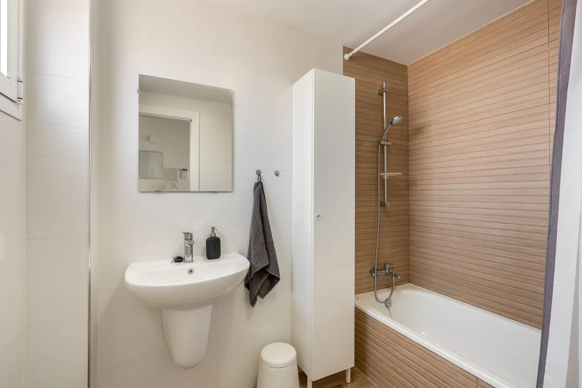 96bc1468-bbad-48ac-842d-add40eb57796