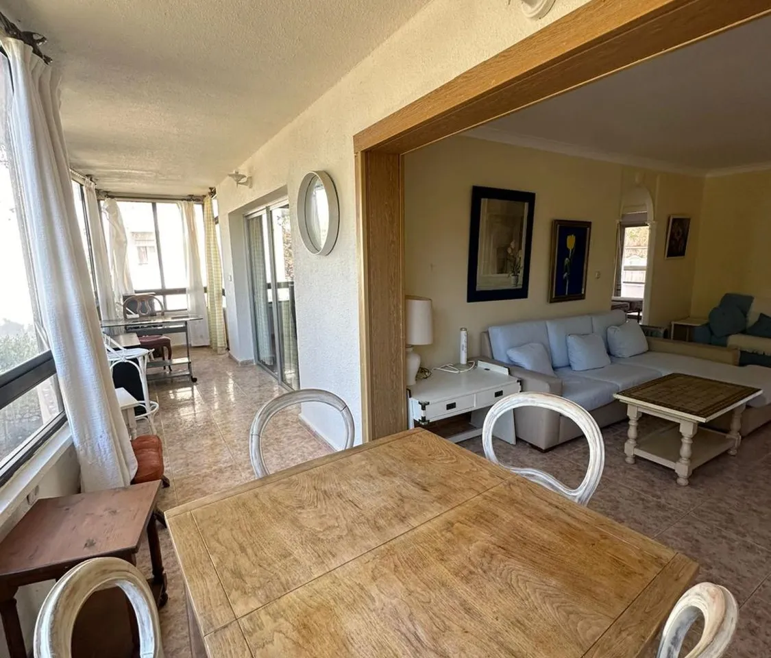 8630ef4c-c509-4a11-b2c5-cf2a3c32929e