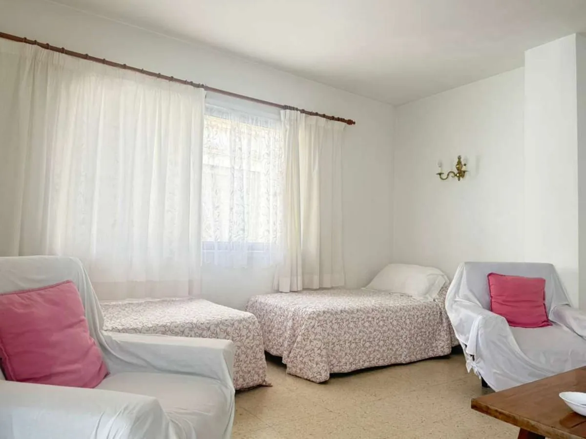 40ac4d75-55b8-4ffd-9885-01b5f892a94d