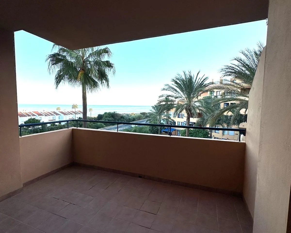 f0807ba6-4c46-4f9f-8a17-fc888eefbf80