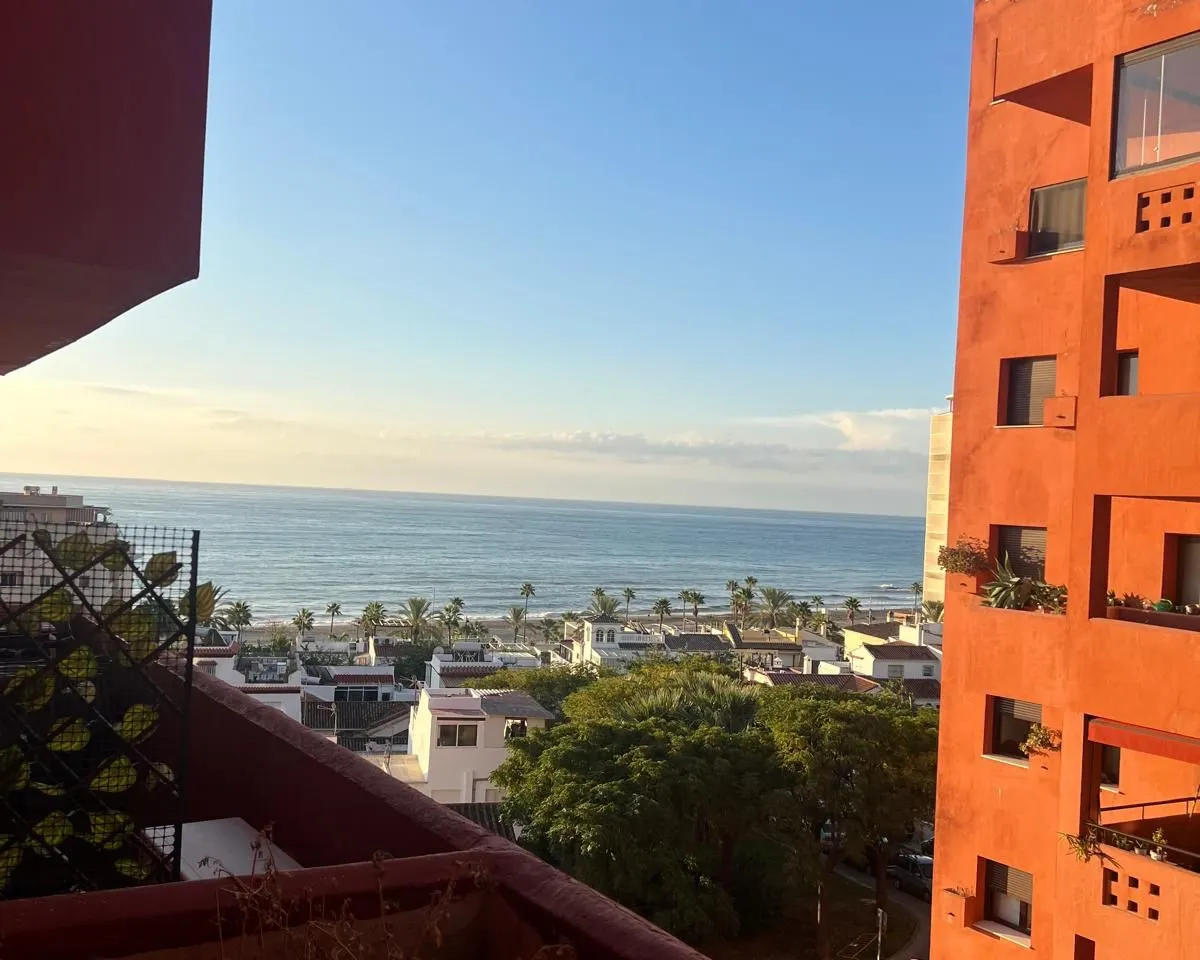 19880ca7-3296-441c-83c4-ecd0ae3a59c3