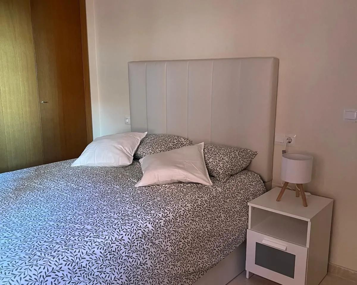 aaa0e38c-22cf-4470-8ca2-0bc1d65f48a7