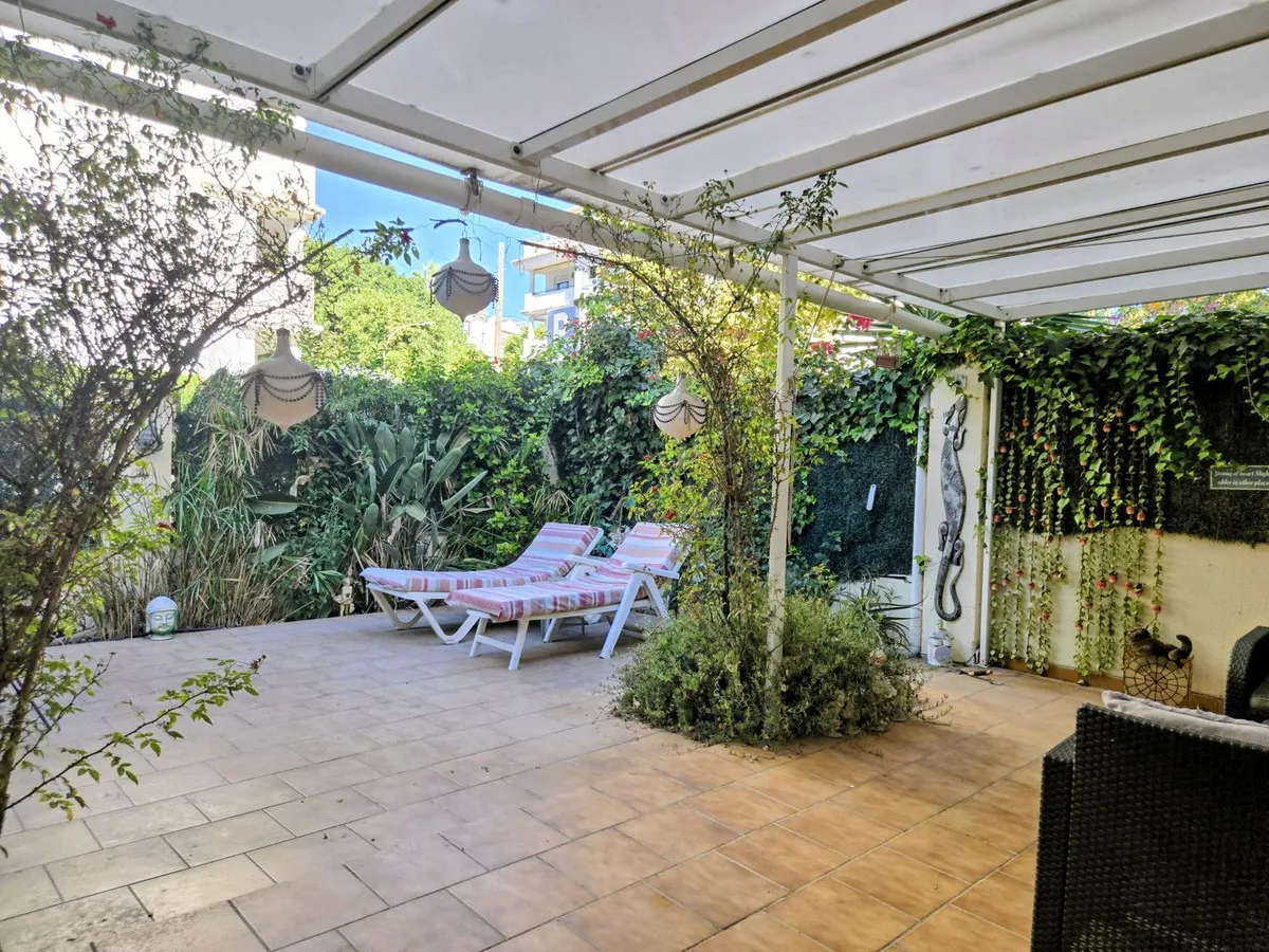 6d6fbd2d-5716-430c-a464-bfcd9846e113