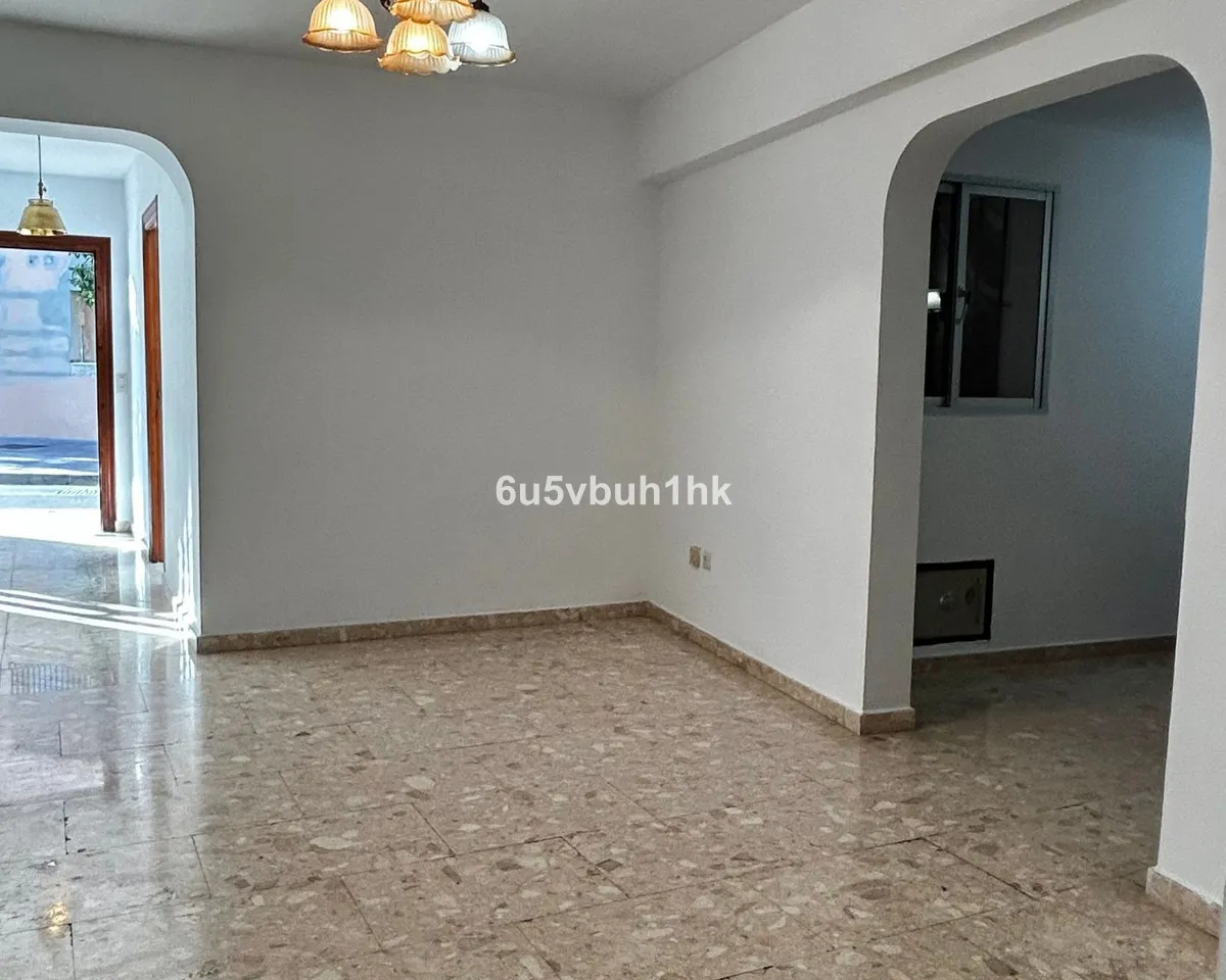 06ebd221-9c3c-4ef6-a360-12007907d8cf