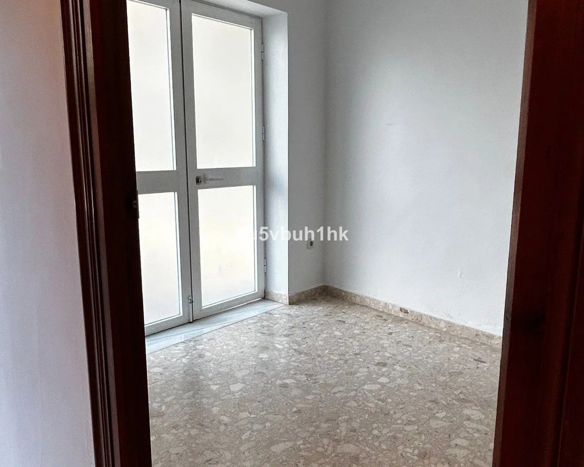 81ea1f9c-689e-4205-904f-30e1edee2ed5