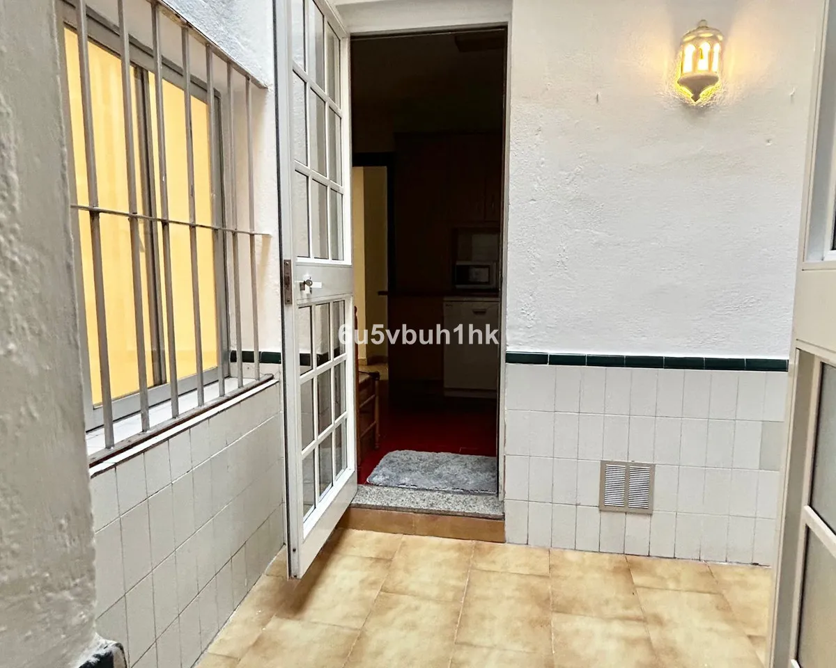 951aed3f-6d23-4f40-937c-08371e69bd7f