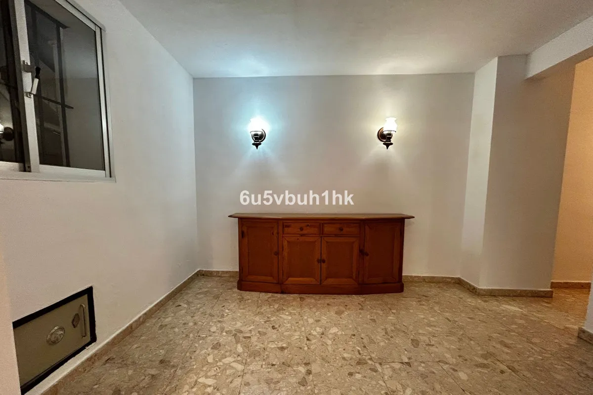 a63da748-363f-4299-915e-36285db2f11c