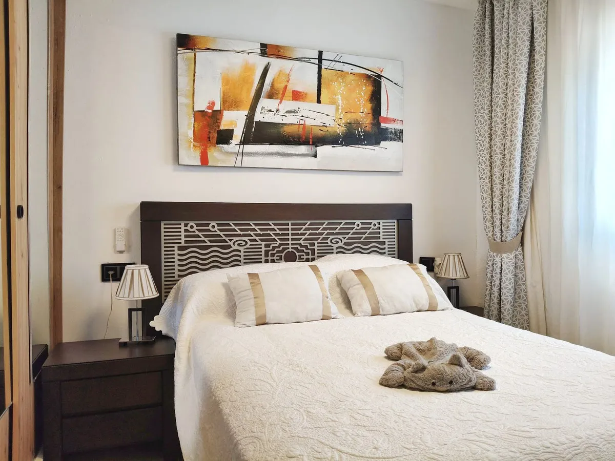 14c4033a-f7de-41a5-ab4e-0df6f4a5856a