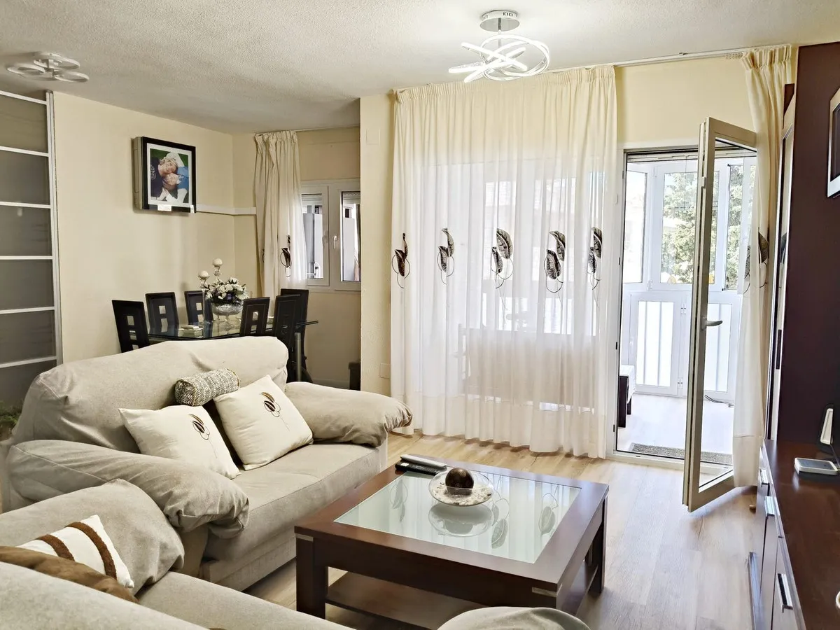 d04f8d48-a49d-4c78-903f-84b63a3d69a3