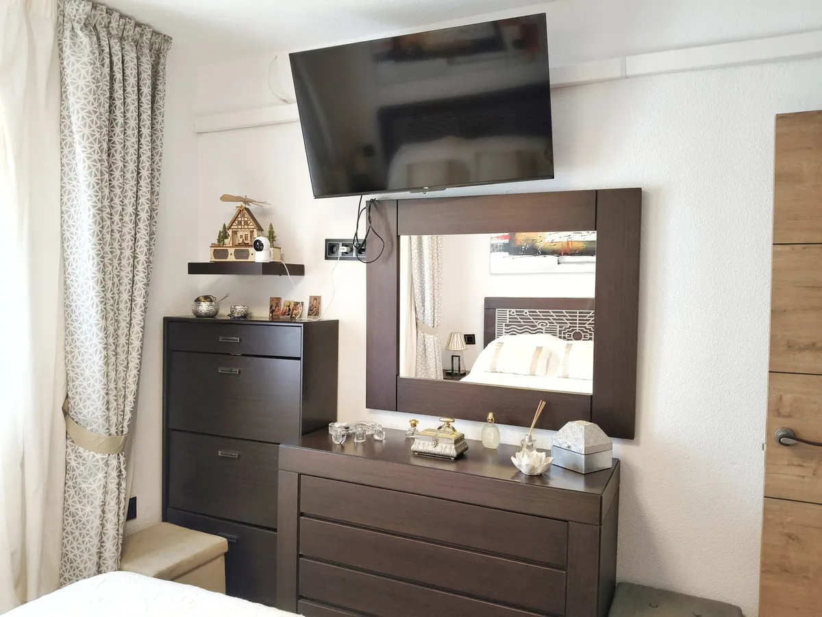 d28c5b70-87cc-47a7-b860-c90c13dd8233