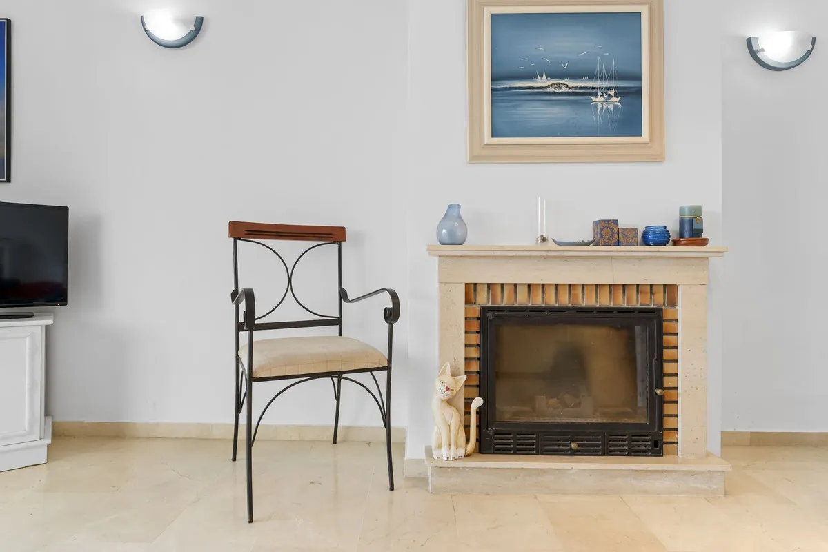 0b863aff-baab-48b5-97cf-7913627243df