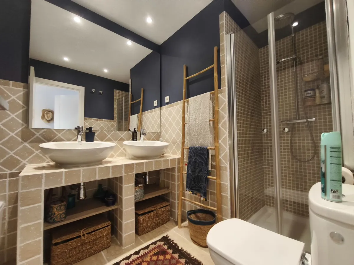 17642650-a628-4510-9f66-0c2ed610c707