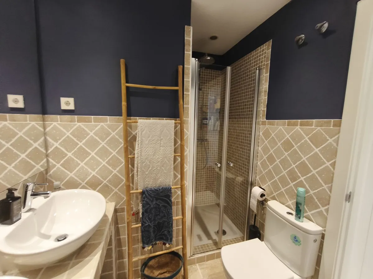 1dbed8b5-c662-453c-9676-85d346568ecf