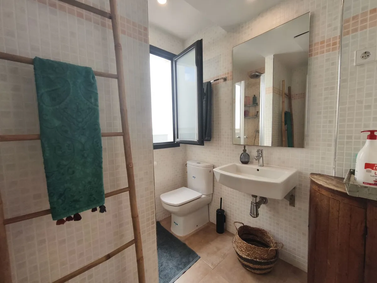 3e11d611-8a56-4f96-b3a7-6d7719e906aa