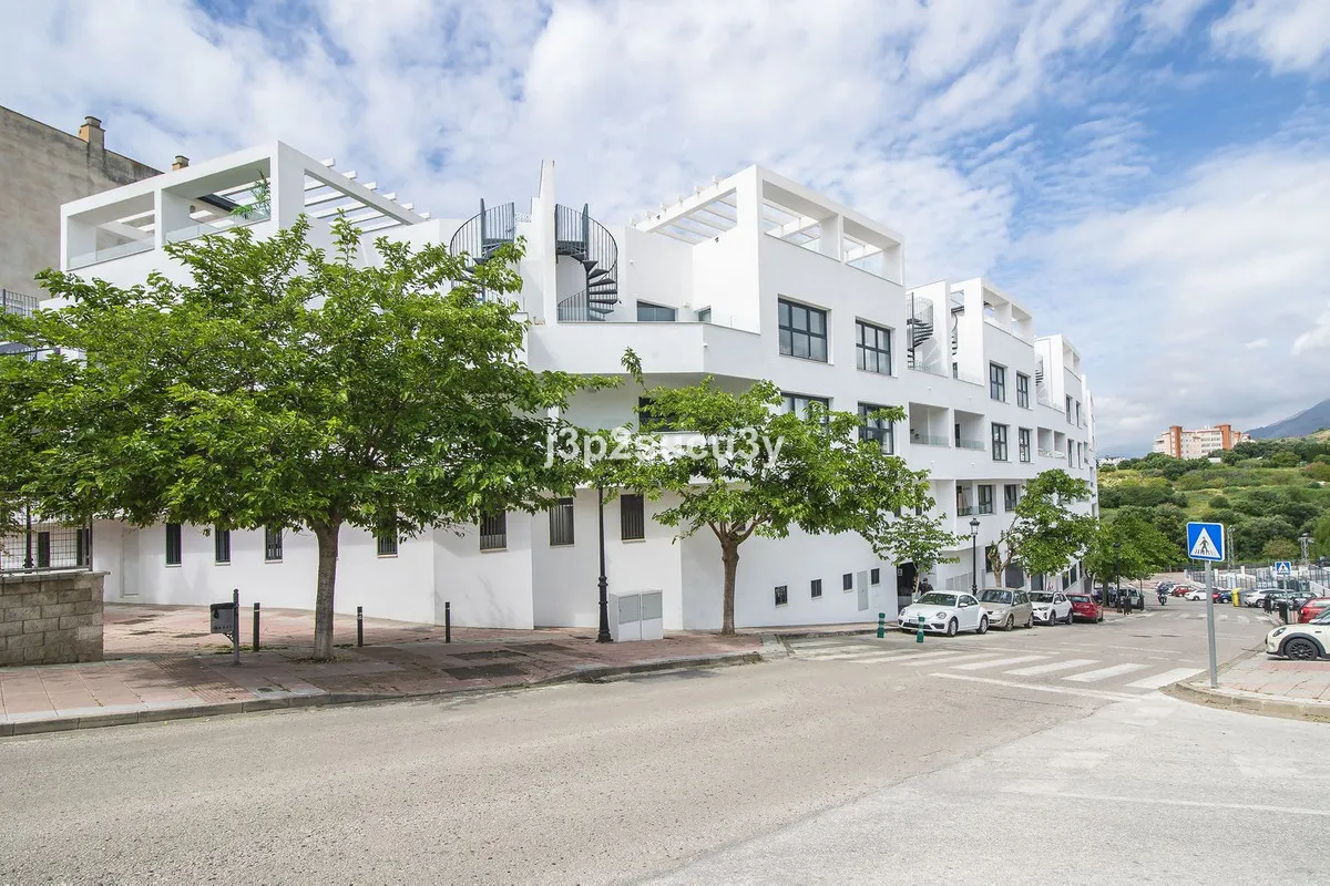 633913a0-3b21-402f-adae-0b10bc4d823e